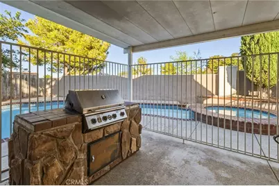 12631 Sunbird, Victorville, CA 92392 - Photo 33