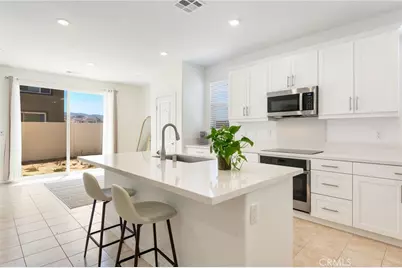 10804 Pala Bells Street, Loma Linda, CA 92354 - Photo 5