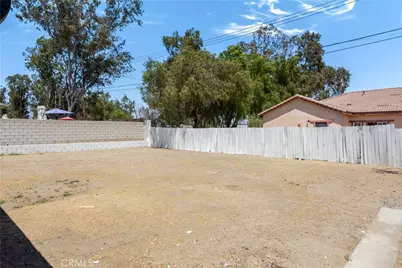 1948 Hunter Road, Colton, CA 92324 - Photo 21