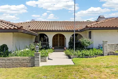 35174 Ivy, Yucaipa, CA 92399 - Photo 3