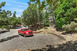 1127 Yukon, Lake Arrowhead, CA 92352 - Photo 43