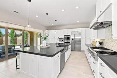 102 Score, Irvine, CA 92618 - Photo 11
