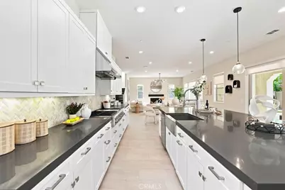 102 Score, Irvine, CA 92618 - Photo 13