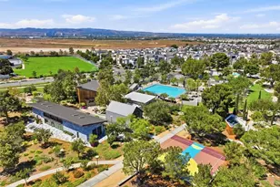 102 Score, Irvine, CA 92618 - Photo 35