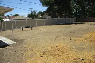 9748 Belmont, Riverside, CA 92503 - Photo 35