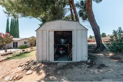 12744 Autumn Leaves Avenue, Victorville, CA 92395 - Photo 47