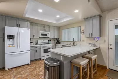 7554 Willow Way, Highland, CA 92346 - Photo 11