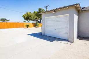 3397 N Alameda Ave, San Bernardino, CA 92404 - Photo 23