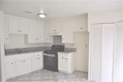 688 5th, Azusa, CA 91702 - Photo 9