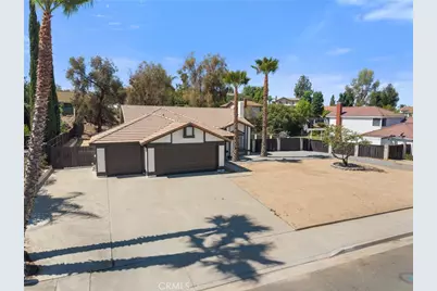 1074 Basilone Drive, Riverside, CA 92506 - Photo 3
