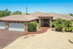 57934 Juarez, Yucca Valley, CA 92284 - Photo 3