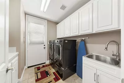 3715 Elderberry, Corona, CA 92882 - Photo 69