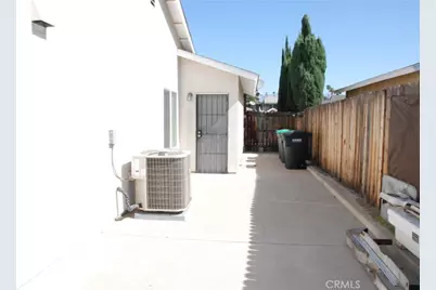 1098 Leslie Court, Colton, CA 92324 - Photo 27