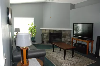 1098 Leslie Court, Colton, CA 92324 - Photo 7