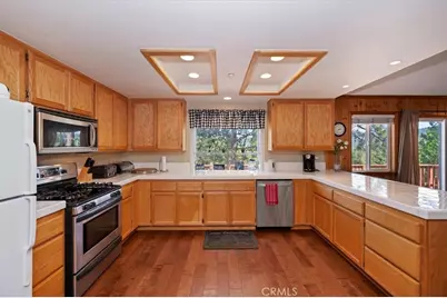 286 Birchwood, Lake Arrowhead, CA 92352 - Photo 11