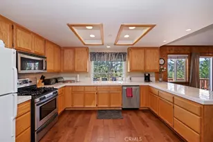 286 Birchwood, Lake Arrowhead, CA 92352 - Photo 11