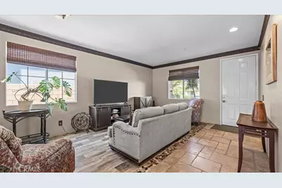5767 Tamarisk, Fontana, CA 92336 - Photo 13
