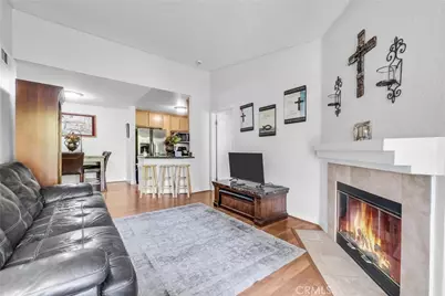 2425 Del Mar, Corona, CA 92882 - Photo 5