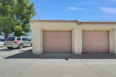 2425 Del Mar, Corona, CA 92882 - Photo 23