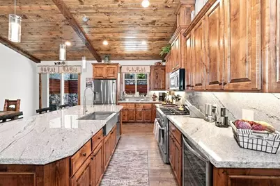 734 Tehama, Big Bear Lake, CA 92315 - Photo 13