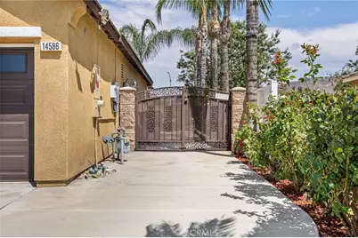 14586 Willow Leaf Road, Moreno Valley, CA 92555 - Photo 41