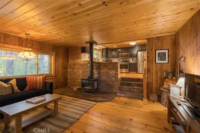 40153 Lakeview Drive, Big Bear Lake, CA 92315 - Photo 21