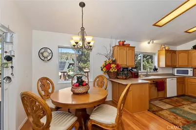 47070 Skyview, Big Bear City, CA 92314 - Photo 23