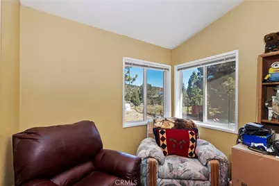 47070 Skyview, Big Bear City, CA 92314 - Photo 27