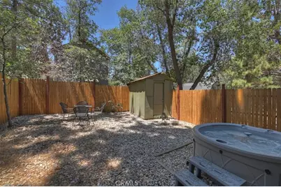 728 Holmes Lane, Sugarloaf, CA 92386 - Photo 19