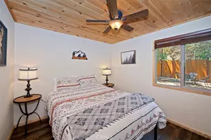 728 Holmes Ln, Sugarloaf, CA 92386 - Photo 15