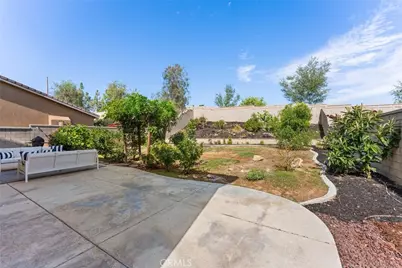 6826 Meander Way, Jurupa Valley, CA 91752 - Photo 39