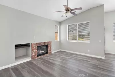 14400 Dartmouth, Hesperia, CA 92344 - Photo 11