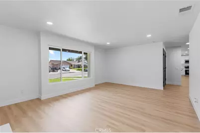 1529 E Hazeltine Street, Ontario, CA 91761 - Photo 9