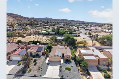 12828 Miracle Hill, Desert Hot Springs, CA 92240 - Photo 31