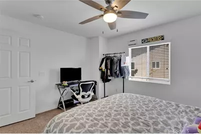 13535 Bentley St, Victorville, CA 92392 - Photo 33