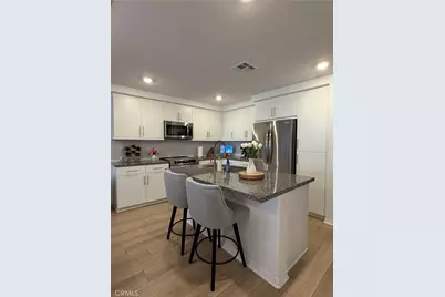 19197 Sequoia Grove Street, Riverside, CA 92507 - Photo 13