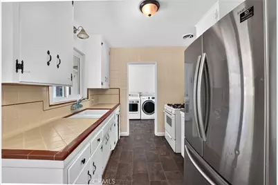 1073 Palm, Beaumont, CA 92223 - Photo 13