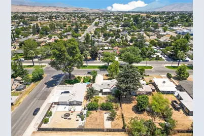 1073 Palm, Beaumont, CA 92223 - Photo 33