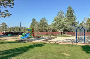 391 Montclair Dr, Big Bear City, CA 92314 - Photo 63