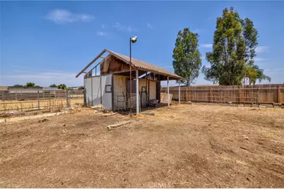 11201 58th, Mira Loma, CA 91752 - Photo 39