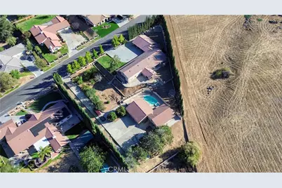 8956 Oak Creek Rd, Cherry Valley, CA 92223 - Photo 33