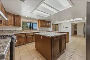 8956 Oak Creek Rd, Cherry Valley, CA 92223 - Photo 19
