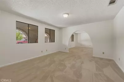 8956 Oak Creek Rd, Cherry Valley, CA 92223 - Photo 13