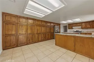 8956 Oak Creek Rd, Cherry Valley, CA 92223 - Photo 21