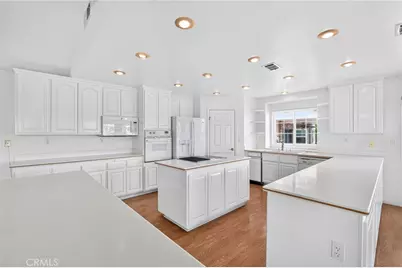 30579 Seahorse Circle, Canyon Lake, CA 92587 - Photo 31