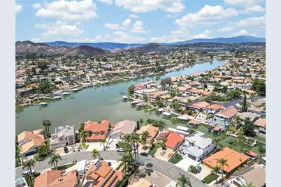 30579 Seahorse Circle, Canyon Lake, CA 92587 - Photo 7