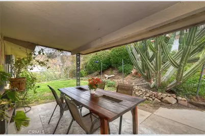28764 Live Oak Road, Highland, CA 92346 - Photo 35