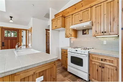 285 Lilac Way, Cedar Glen, CA 92321 - Photo 7