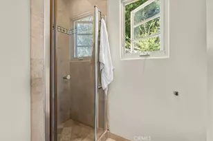 5369 Medina Rd, Woodland Hills, CA 91364 - Photo 49