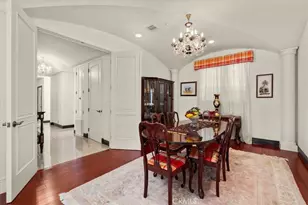 5369 Medina Rd, Woodland Hills, CA 91364 - Photo 21
